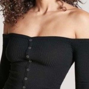 Forever 21 black Crop  long sleeve top size M